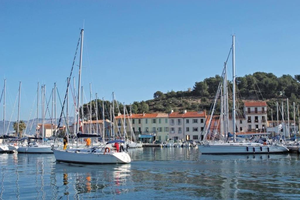 Apartment Petit Paradis Classe 3 Etoiles A 200m De La Plage! Terrasse-wifi-parking-clim Saint-Mandrier-sur-Mer